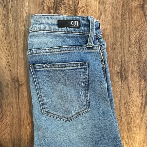 Kut From The Kloth High Rise Distressed Jeans - Picture 5 of 9